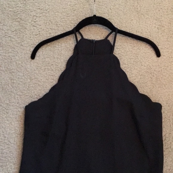 Lulus scalloped halter dress size medium - Picture 4 of 7